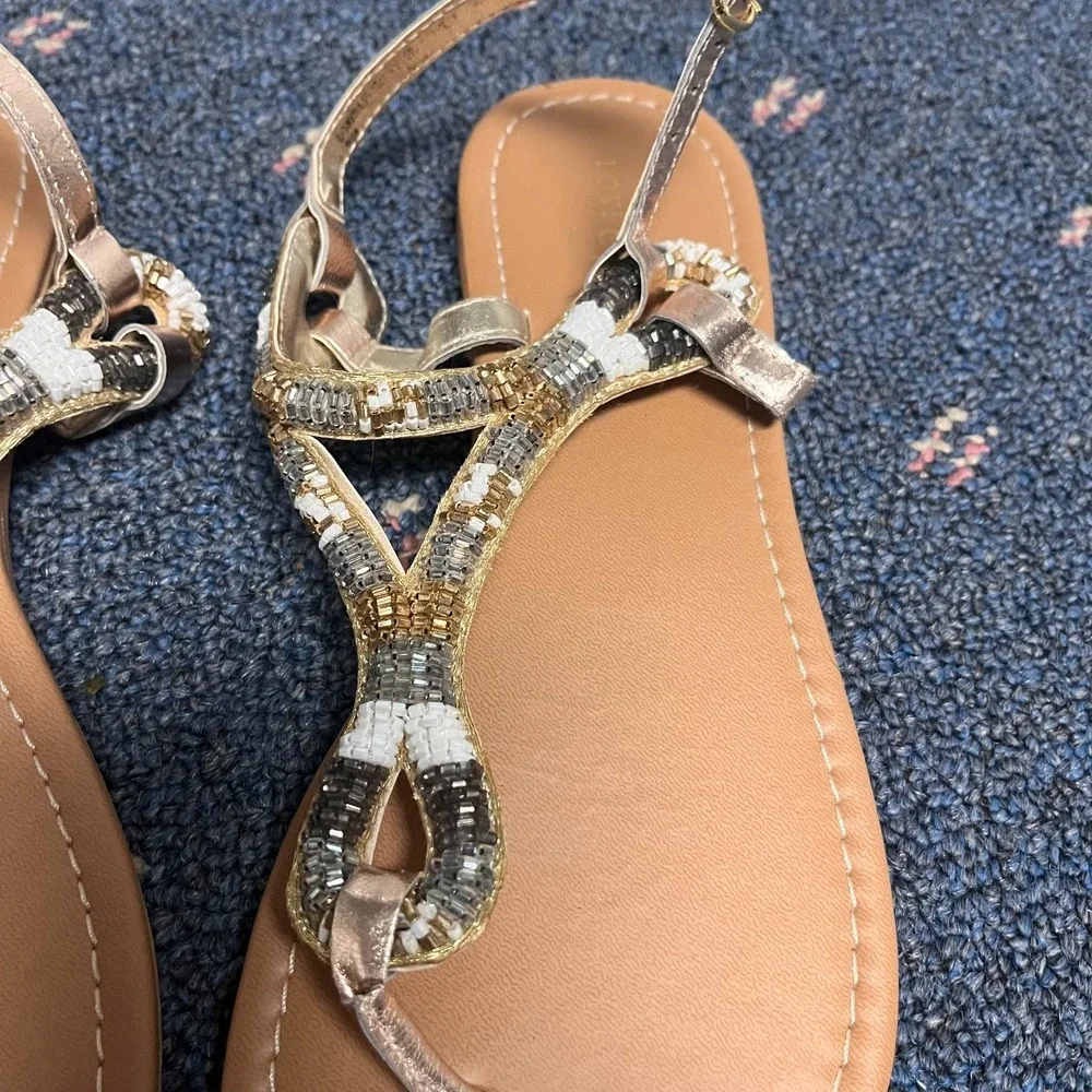 Love & Roses Womens Sz 6 Thong Flip Flop Sandal Metallic Snake Bead Ankle Strap‎